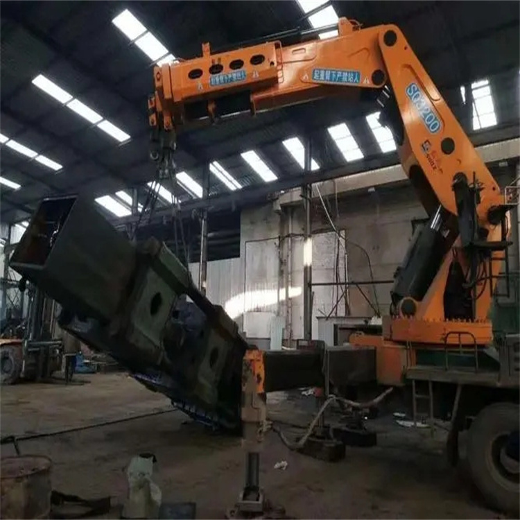 合肥蜀山130吨折臂吊车出租吊机租赁附近电话